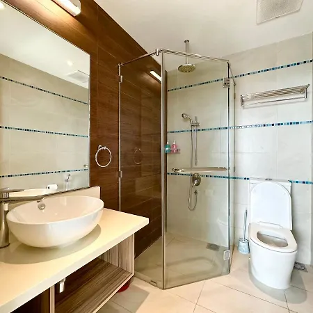 M Centro City Centre @ Gaya Street By Sunset Seaview Vacation Condos Kota Kinabalu Exterior photo