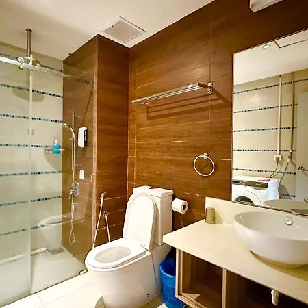 M Centro City Centre @ Gaya Street By Sunset Seaview Vacation Condos Kota Kinabalu Exterior photo