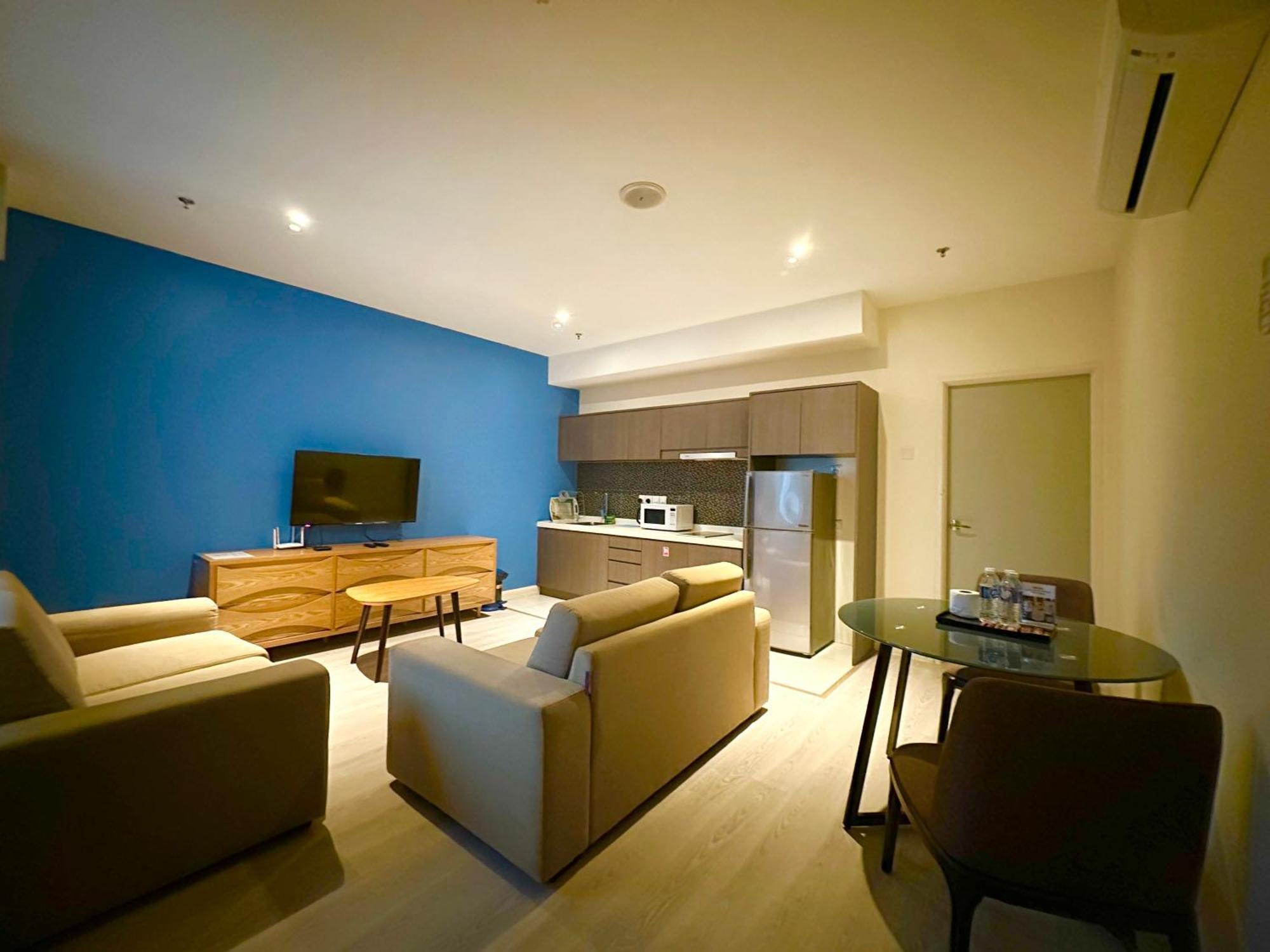 M Centro Centre @ Gaya Street By Sunset Seaview Vacation Kota Kinabalu