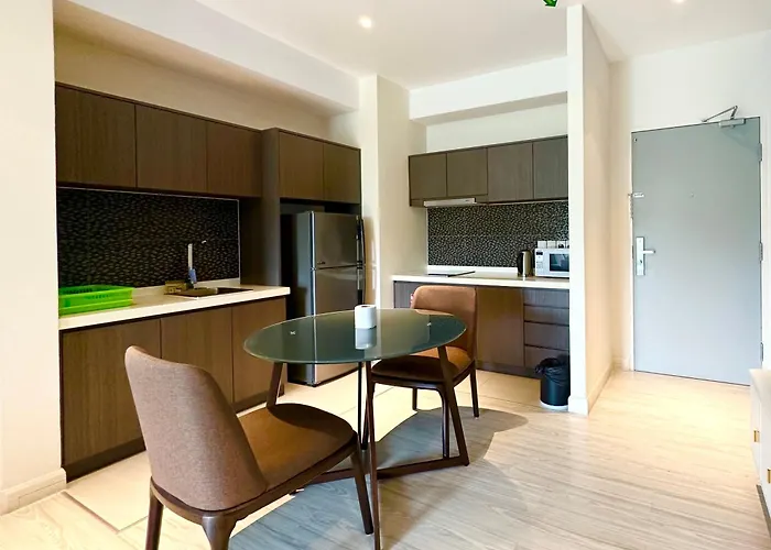 M Centro City Centre @ Gaya Street By Sunset Seaview Vacation Condos